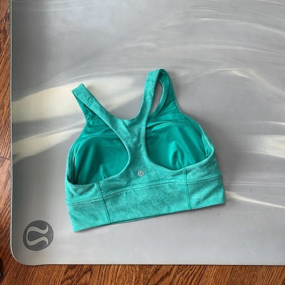 Lululemon I 8 - Picture 4 of 12